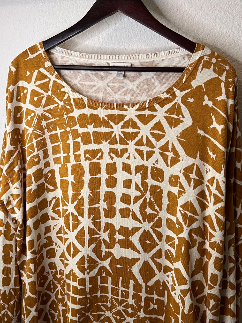 Garnet Hill Batik Mustard & Cream Geometric Boatneck Silk Blend Sweater Size XL - Picture 3 of 10